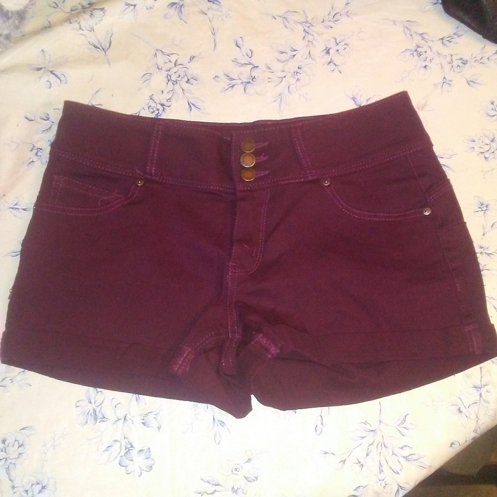 Wax short shorts